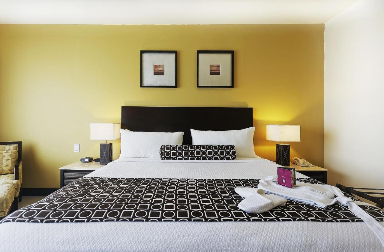 Crowne Plaza Villahermosa By Ihg Екстер'єр фото